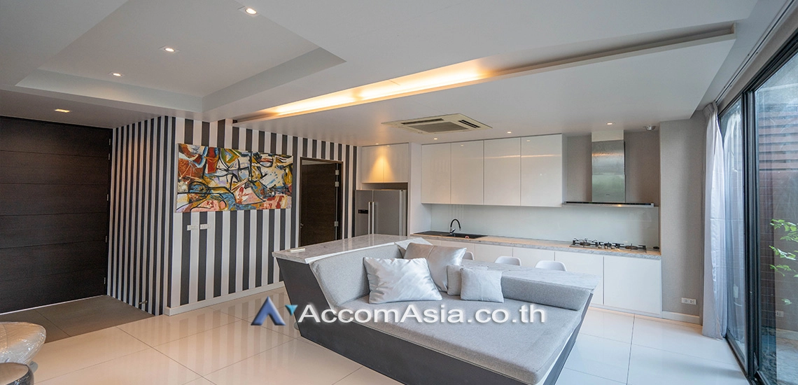  1  3 br Townhouse for rent and sale in Sukhumvit ,Bangkok BTS Ekkamai at The Park lane 22 AA25612