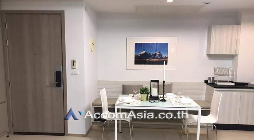  2 Bedrooms  Condominium For Rent in Sukhumvit, Bangkok  near BTS Thong Lo (AA25615)