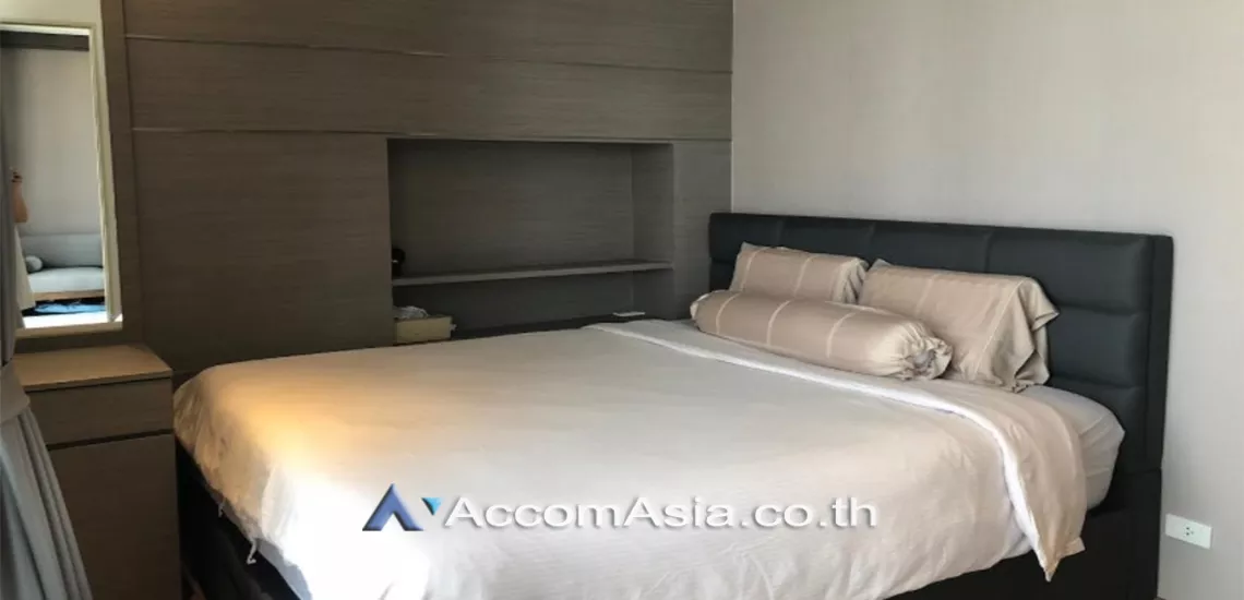  2 Bedrooms  Condominium For Rent in Sukhumvit, Bangkok  near BTS Phrom Phong (AA25645)