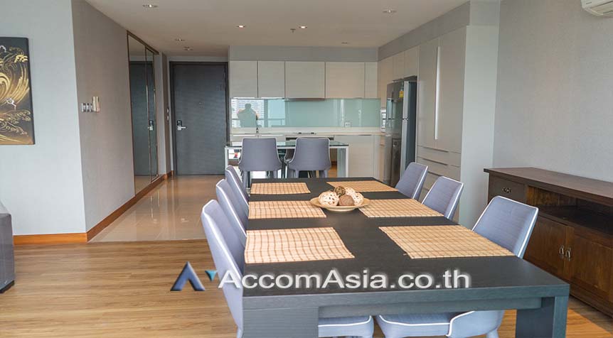  2 Bedrooms  Condominium For Rent in Sukhumvit, Bangkok  near BTS Thong Lo (AA25646)