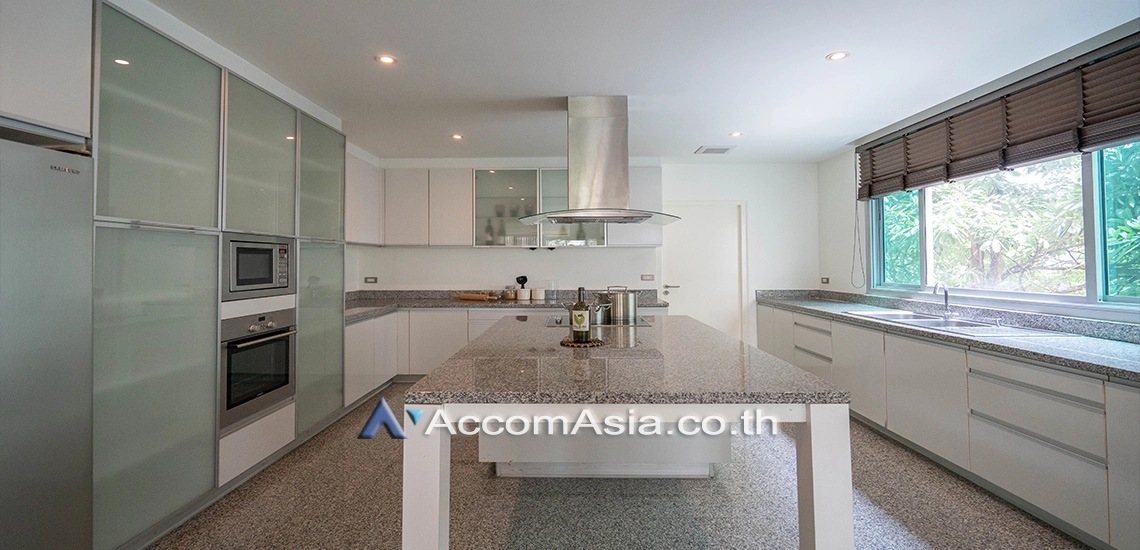  1  3 br Apartment For Rent in Sukhumvit ,Bangkok BTS Phra khanong at Modern Living Style AA25658