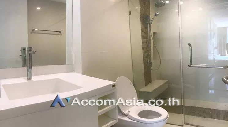 4  1 br Condominium For Sale in Silom ,Bangkok BTS Chong Nonsi at Collezio Sathorn Pipat AA25663