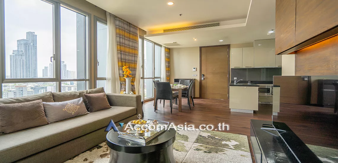 Corner Unit | Quattro Thonglor