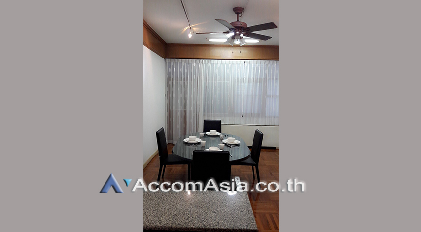 Pet friendly |  3 Bedrooms  Apartment For Rent in Sukhumvit, Bangkok  near BTS Asok - MRT Sukhumvit (AA25735)