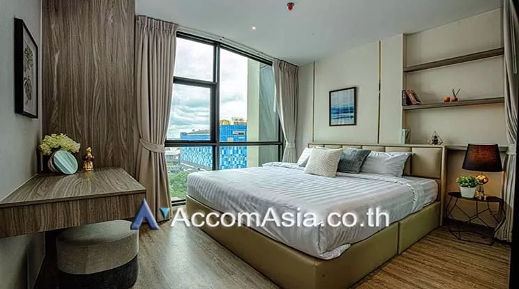  1 Bedroom  Condominium For Rent in Sukhumvit, Bangkok  near BTS Ekkamai (AA25741)