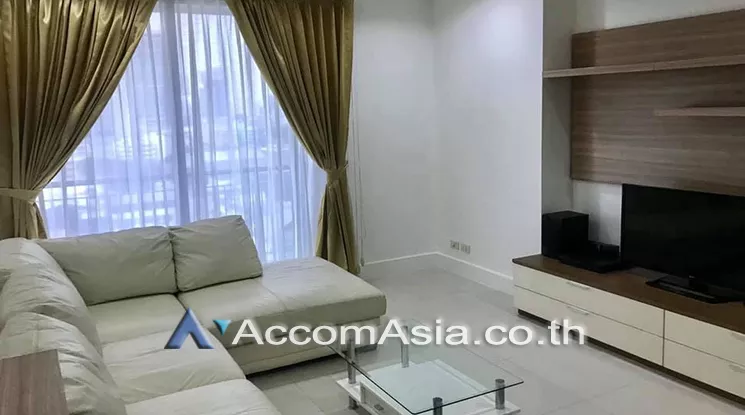  2 Bedrooms  Condominium For Rent in Sukhumvit, Bangkok  near BTS Phrom Phong (AA25749)