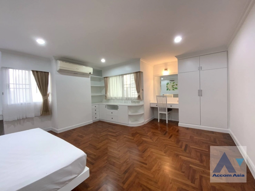 12  3 br Condominium For Rent in Sukhumvit ,Bangkok BTS Phrom Phong at Regent On The Park 3 AA25776