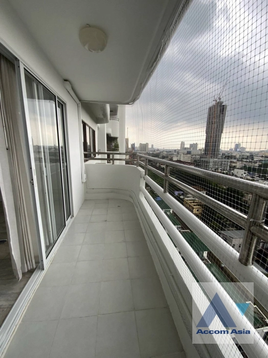 20  3 br Condominium For Rent in Sukhumvit ,Bangkok BTS Phrom Phong at Regent On The Park 3 AA25776