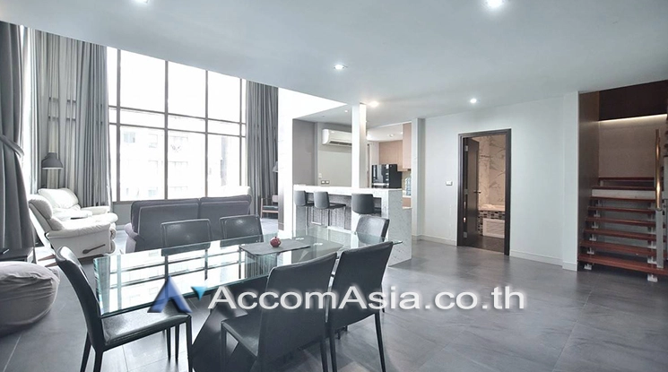  3 Bedrooms  Condominium For Rent & Sale in Sukhumvit, Bangkok  near BTS Phrom Phong (AA25823)