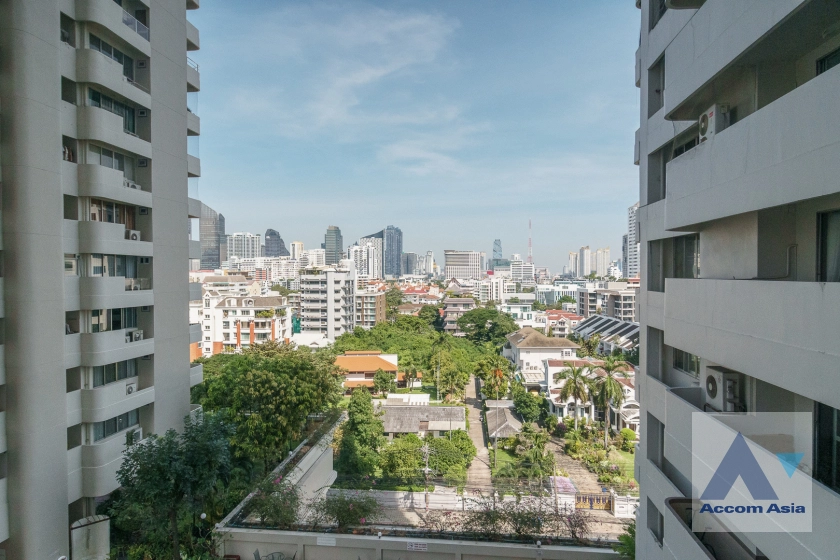 24  4 br Condominium For Rent in Sukhumvit ,Bangkok BTS Phrom Phong at D.S. Tower 1 AA25838