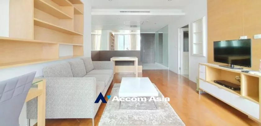  1 Bedroom  Condominium For Sale in Sukhumvit, Bangkok  near BTS Phrom Phong (AA25852)