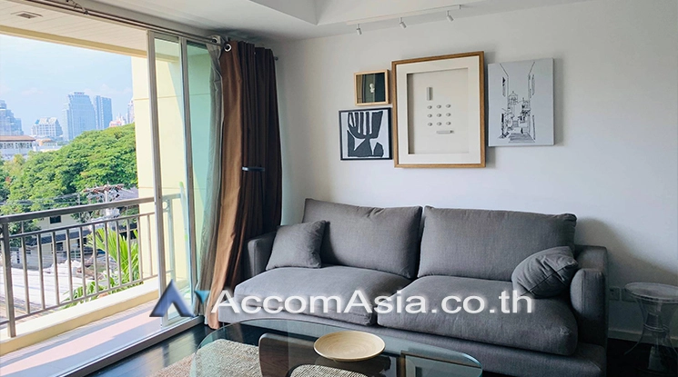  1 Bedroom  Condominium For Rent in Ploenchit, Bangkok  near BTS Ploenchit (AA25892)