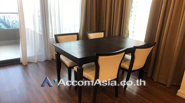  1 Bedroom  Condominium For Rent in Sathorn, Bangkok  near BTS Chong Nonsi (AA25917)