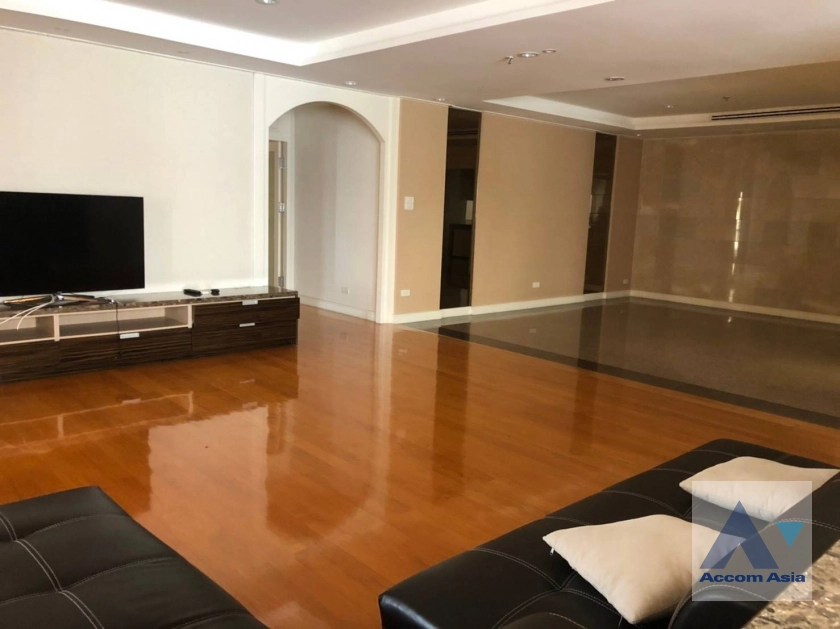  3 Bedrooms  Condominium For Rent & Sale in Sukhumvit, Bangkok  near BTS Asok - MRT Sukhumvit (AA25930)