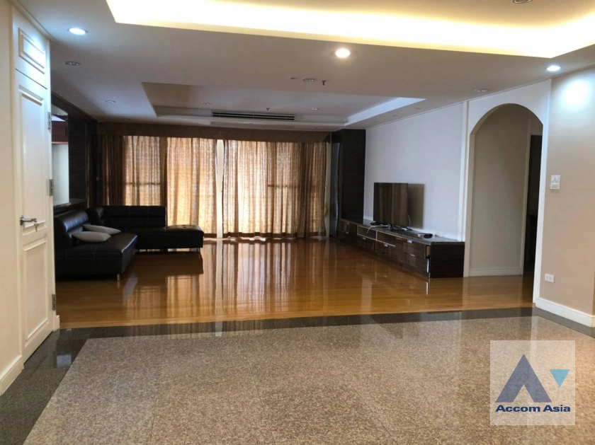  3 Bedrooms  Condominium For Rent & Sale in Sukhumvit, Bangkok  near BTS Asok - MRT Sukhumvit (AA25930)