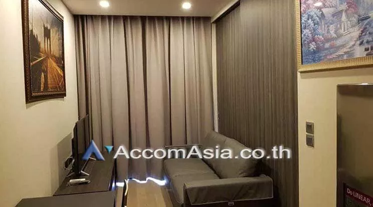  1 Bedroom  Condominium For Rent in Sukhumvit, Bangkok  near BTS Asok - MRT Sukhumvit (AA25971)