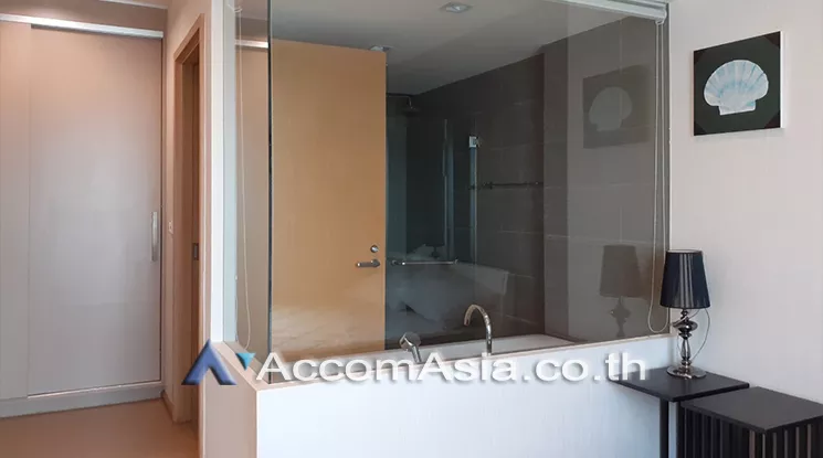  2 Bedrooms  Condominium For Rent in Sukhumvit, Bangkok  near BTS Thong Lo (AA25978)
