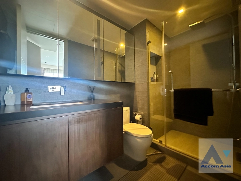 15  2 br Condominium For Sale in Sukhumvit ,Bangkok BTS Ekkamai at The Lofts Ekkamai  AA25981