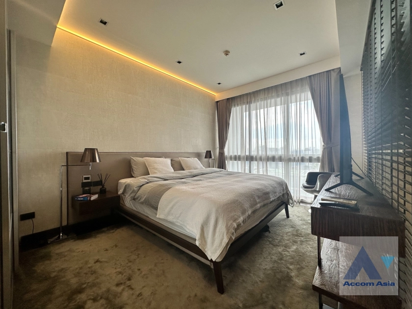 10  2 br Condominium For Sale in Sukhumvit ,Bangkok BTS Ekkamai at The Lofts Ekkamai  AA25981