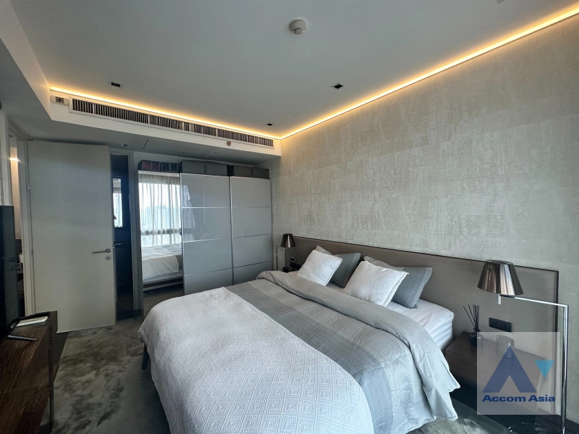 11  2 br Condominium For Sale in Sukhumvit ,Bangkok BTS Ekkamai at The Lofts Ekkamai  AA25981