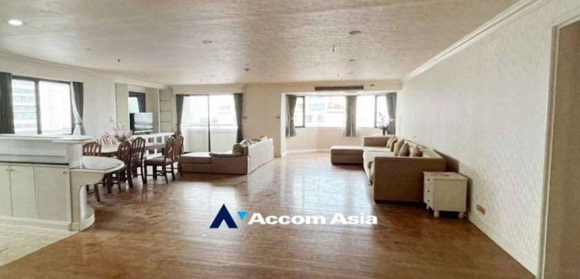  3 Bedrooms  Condominium For Rent in Sukhumvit, Bangkok  near BTS Phrom Phong (AA25984)