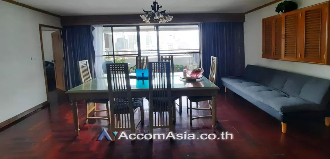  2 Bedrooms  Condominium For Rent in Sukhumvit, Bangkok  near BTS Asok - MRT Sukhumvit (24054)