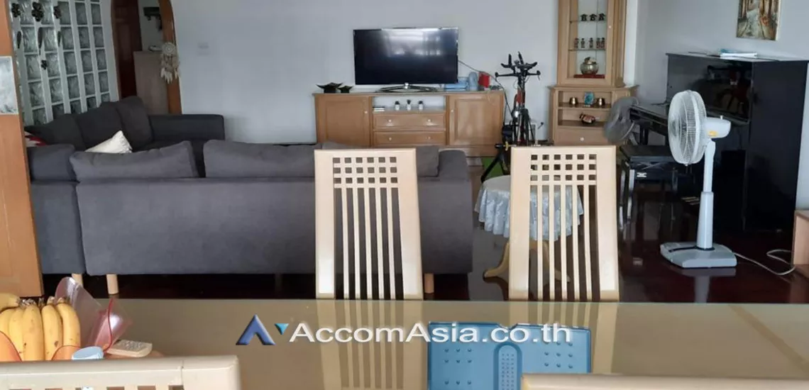  2 Bedrooms  Condominium For Rent in Sukhumvit, Bangkok  near BTS Asok - MRT Sukhumvit (24054)