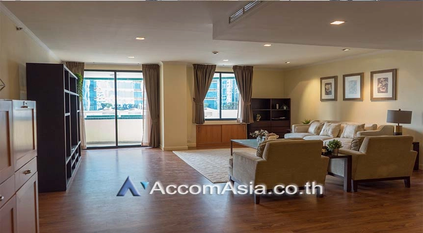 Pet friendly |  2 Bedrooms  Condominium For Rent & Sale in Sukhumvit, Bangkok  near BTS Asok - MRT Sukhumvit (AA26135)