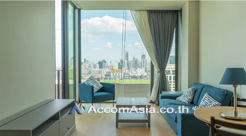 Garden View |  1 Bedroom  Condominium For Rent in Ploenchit, Bangkok  near BTS Chitlom (AA26153)