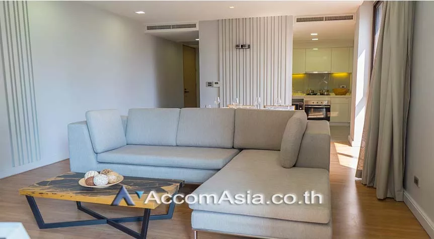 Pet friendly |  2 Bedrooms  Apartment For Rent in Sukhumvit, Bangkok  near BTS Phrom Phong (AA26179)