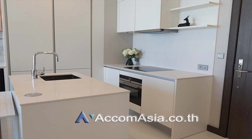  2 Bedrooms  Condominium For Rent in Sukhumvit, Bangkok  near BTS Nana (AA26202)