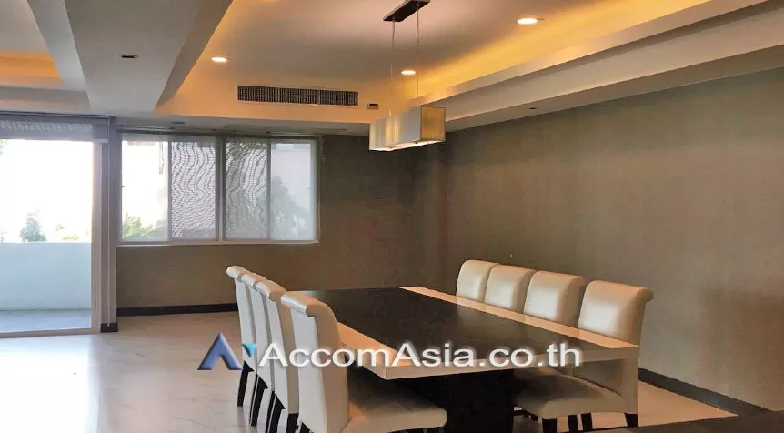  3 Bedrooms  Condominium For Rent in Sukhumvit, Bangkok  near BTS Phrom Phong (AA26208)