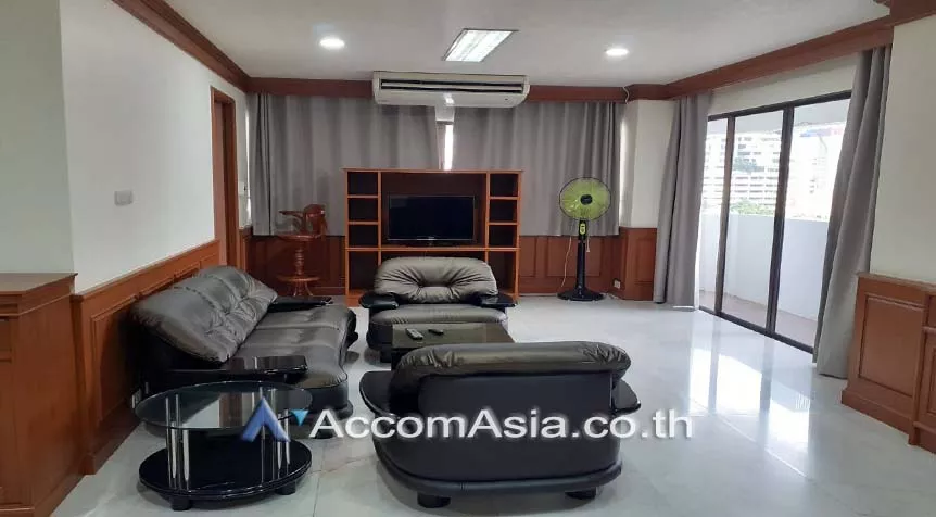  3 Bedrooms  Condominium For Rent in Sukhumvit, Bangkok  near BTS Asok - MRT Sukhumvit (AA26212)