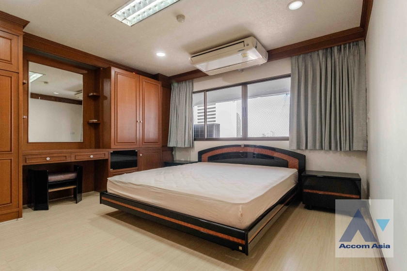 13  3 br Condominium For Rent in Sukhumvit ,Bangkok BTS Asok - MRT Sukhumvit at Ruamjai Heights AA26212