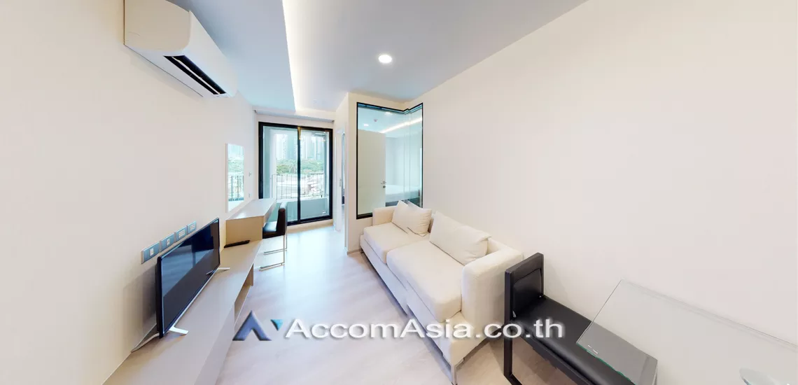  1 Bedroom  Condominium For Sale in Sukhumvit, Bangkok  near BTS Thong Lo (AA26256)