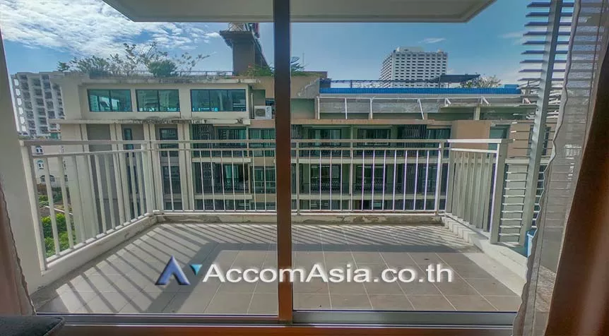  2 Bedrooms  Condominium For Rent & Sale in Sukhumvit, Bangkok  near BTS Nana (AA26275)