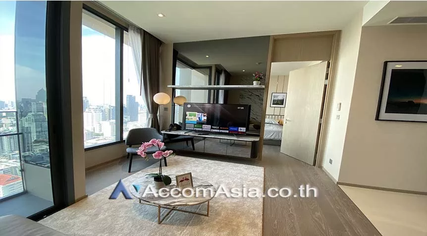  1 Bedroom  Condominium For Rent & Sale in Sukhumvit, Bangkok  near BTS Asok - MRT Sukhumvit (AA26279)