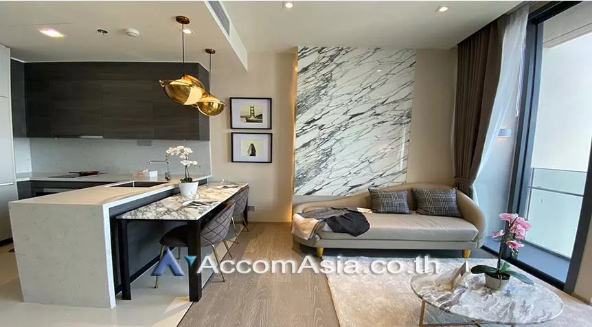  1 Bedroom  Condominium For Rent & Sale in Sukhumvit, Bangkok  near BTS Asok - MRT Sukhumvit (AA26279)