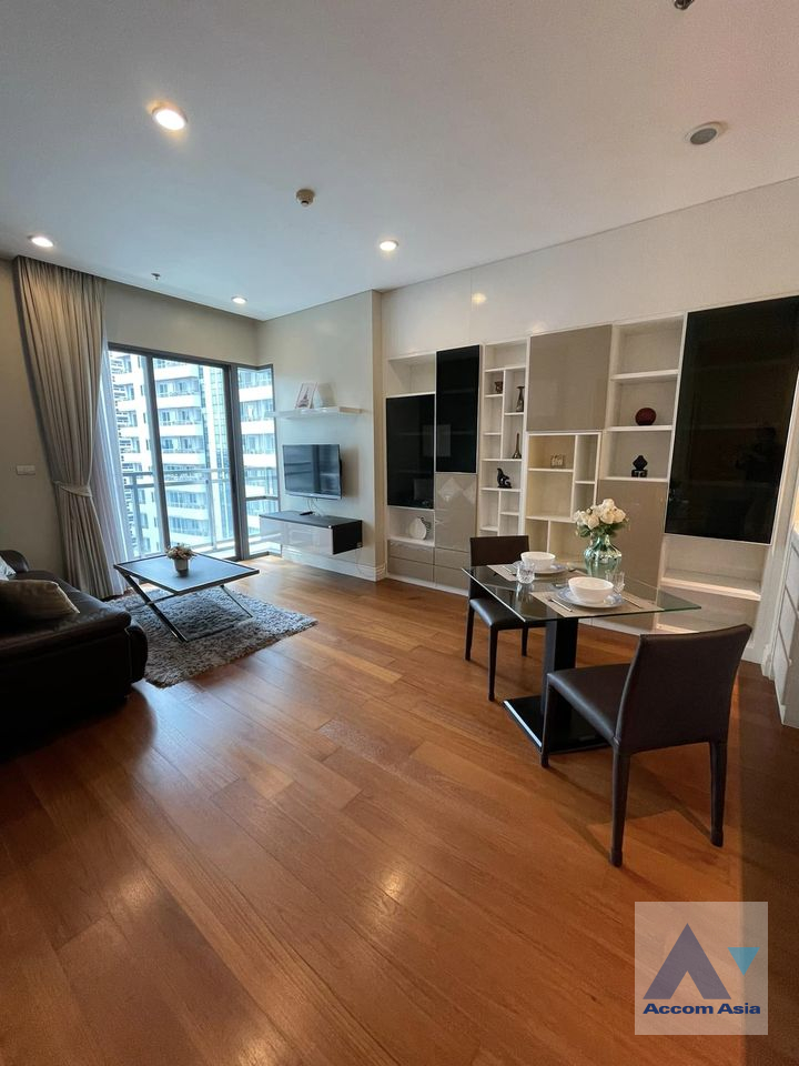 Fully Furnished |  1 Bedroom  Condominium For Rent & Sale in Sukhumvit, Bangkok  near BTS Phrom Phong (AA26399)