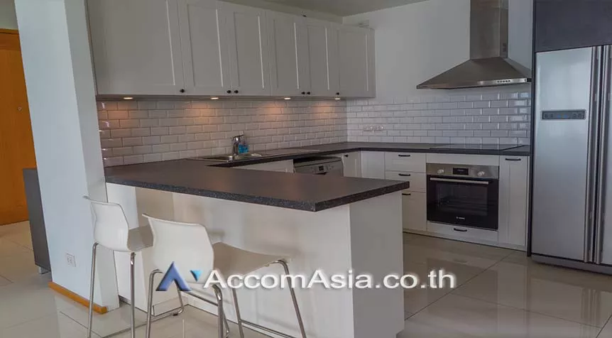  3 Bedrooms  Condominium For Rent in Sukhumvit, Bangkok  near BTS Phrom Phong (AA26427)