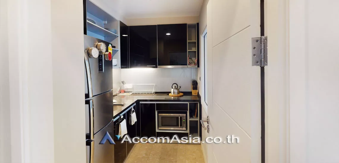  2 Bedrooms  Condominium For Rent in Sukhumvit, Bangkok  near BTS Thong Lo (AA26436)