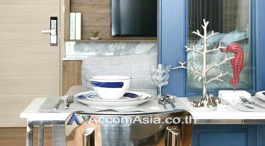  1 Bedroom  Condominium For Sale in Sukhumvit, Bangkok  near BTS Phrom Phong (AA26441)