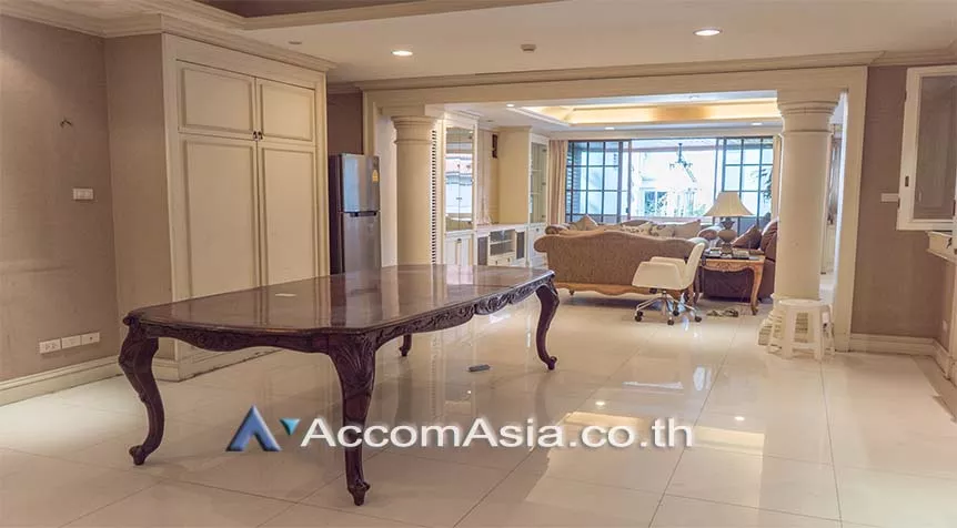 Pet friendly |  3 Bedrooms  Condominium For Rent in Sukhumvit, Bangkok  near BTS Phrom Phong (AA26442)