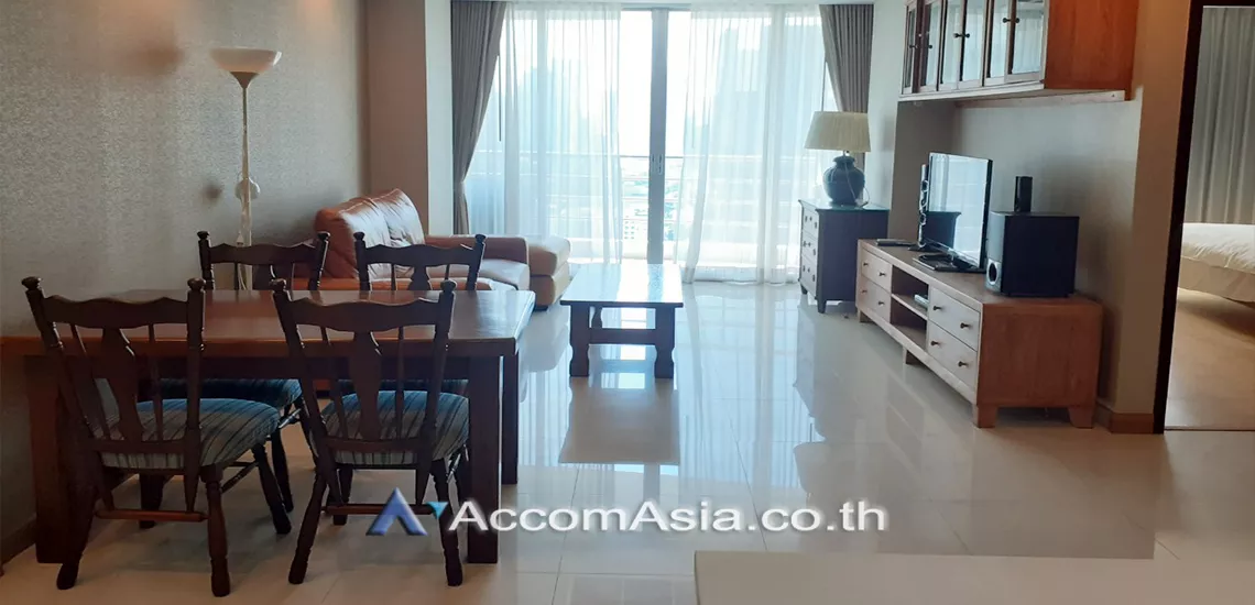  1 Bedroom  Condominium For Rent in Ploenchit, Bangkok  near BTS Ratchadamri (AA26447)