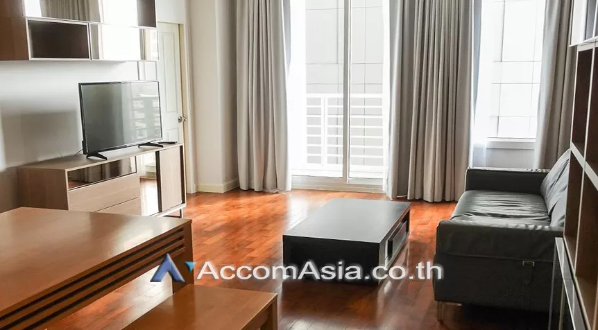  1 Bedroom  Condominium For Rent in Sukhumvit, Bangkok  near BTS Phrom Phong (AA26530)