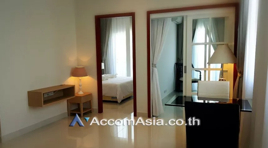  1 Bedroom  Apartment For Rent in Sukhumvit, Bangkok  near BTS Thong Lo (AA26536)