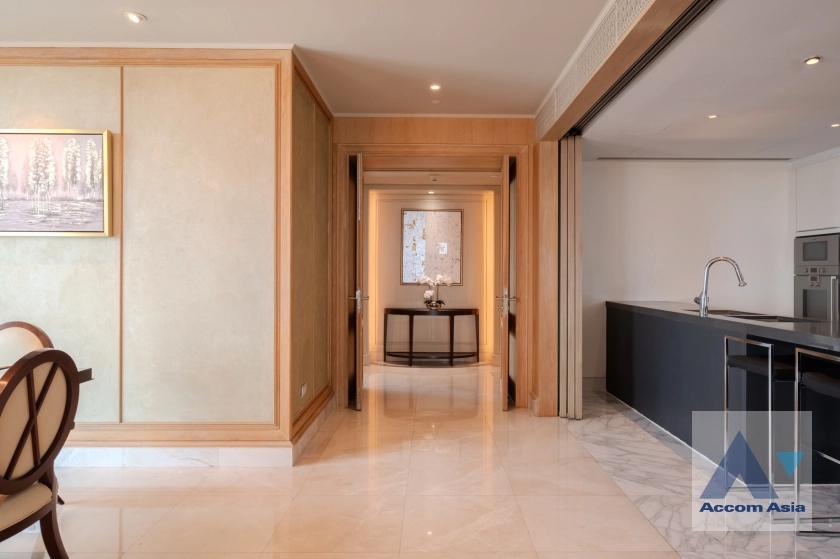 17  3 br Condominium for rent and sale in Ploenchit ,Bangkok BTS Ratchadamri at The Residences at The St. Regis Bangkok AA26546