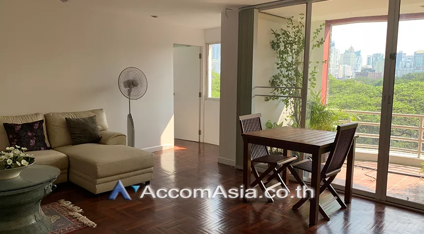  4 Bedrooms  Condominium For Rent in Ploenchit, Bangkok  near BTS Ploenchit (AA26629)