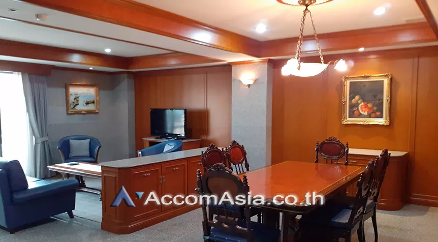  2 Bedrooms  Apartment For Rent in Sukhumvit, Bangkok  (AA26652)