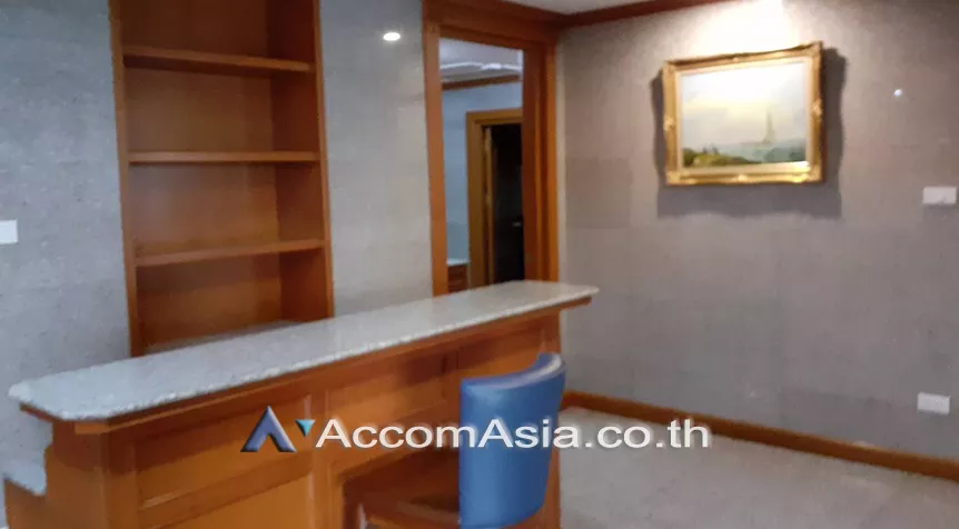  2 Bedrooms  Apartment For Rent in Sukhumvit, Bangkok  (AA26652)